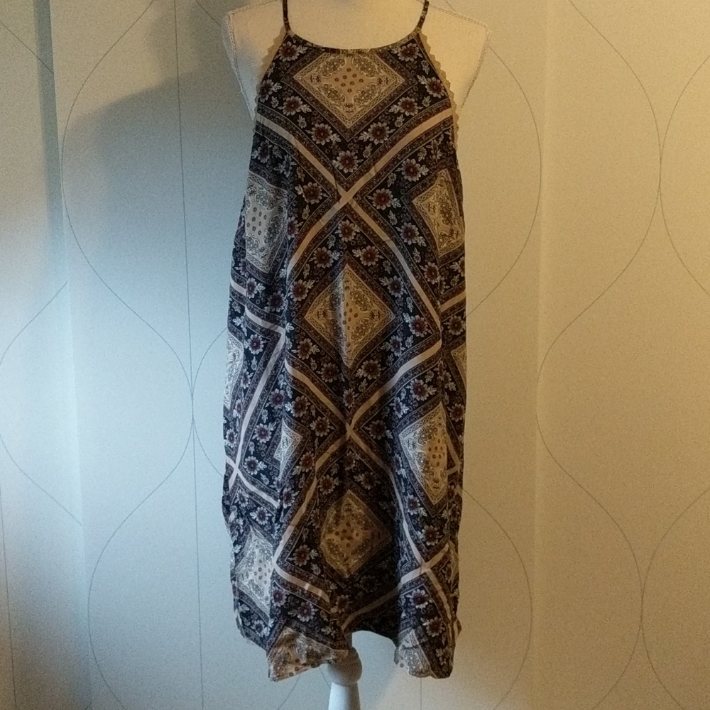 🦚 Beautiful Dress!